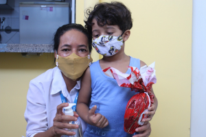 Ação- Institucional- do- Cesmac- celebra- Páscoa- das- Crianças- do- Projeto -Crescer-(26)