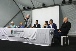 Editora- Cesmac- publica- livro- Reflexões- sobre -formação- docente- práticas- múltiplas-olhares- 20diversos-(8) 16