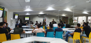 Curso- de- Medicina- do- Cesmac- recebe- palestra- das -Forças- Armadas-(17)