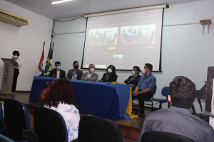 Cesmac- realiza- solenidade- de- lançamento- da- Revista- Científica -do -NAFRI-DH-(13)