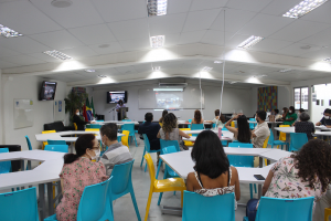 Formatura- dos- médicos- no- Programas- de- Medicina- do- Trabalho- e -Medicina- de- Família- e- Comunidade -do- Cesmac-(86)