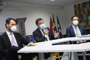 Mestrado- Acadêmico- em- Direito- homenageia- vice-reitor- na- aula- inaugural- da- turma- II-(32)