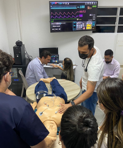 Medicina- Cesmac- recebe- curso- de- Suporte- Avançado- de- Vida- em -Cardiologia- com- Professor- Fernando- Tallo -docente- da -UNIFESP-(19) - CAPA 2