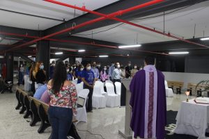 Celebração- de- Missa- marca- início- das -atividades- dos- 25- anos- do- curso -de -Engenharia -Civil- do- Cesmac- (26)