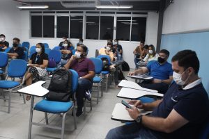 CAPA_Egressos -participam- de- Bate-Papo- nas -comemorações- dos- 25- anos- do -curso -de- Engenharia- Civil-(7)