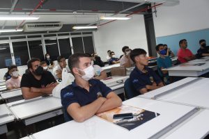CAPA_Egressos -participam- de- Bate-Papo- nas -comemorações- dos- 25- anos- do -curso -de- Engenharia- Civil-(7)