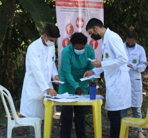 MEDNAFRI-Cesmac-realiza-atividade-com-destaque-para-humanizacao-e-impacto-positivo-na-Comunidade-Quilombola-Santa-Luzia-do-Norte-14-CAPA