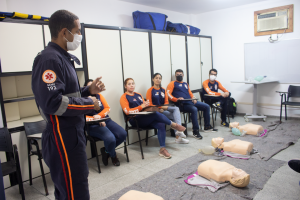 Mais--uma--turma--de--acadêmicos--de--Medicina--Cesmac--ingressa--em--estágio--no--SAMU--(3)