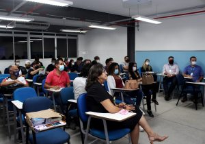 Presidente- do- CREA -ministra- palestra- nos- 25- anos- do- curso- de- Engenharia- Civil -do- Cesmac- (14)...CAPA