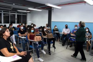 Presidente- do- CREA -ministra- palestra- nos- 25- anos- do- curso- de- Engenharia- Civil -do- Cesmac- (14)...CAPA