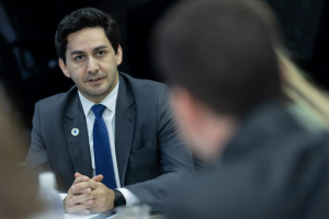 Proposta- de -Cirurgião- egresso- MPPS- e- docente- Medicina- Cesmac- é -aprovada- para- implementar- cirurgia- robótica- no- SUS- (15)