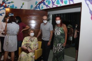 CAPA_Vernissage- da- Exposição- RetroExpectativas- recebe -artistas, convidados -e- acadêmicos- na- Galeria- Cesmac- de- Arte- Fernando- Lopes-(64)