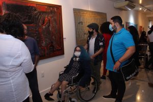 CAPA_Vernissage- da- Exposição- RetroExpectativas- recebe -artistas, convidados -e- acadêmicos- na- Galeria- Cesmac- de- Arte- Fernando- Lopes-(64)