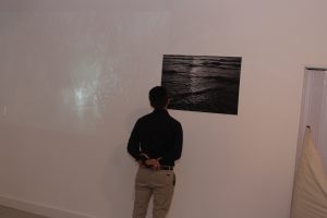 CAPA_Vernissage- da- Exposição- RetroExpectativas- recebe -artistas, convidados -e- acadêmicos- na- Galeria- Cesmac- de- Arte- Fernando- Lopes-(64)