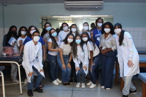 Fisioterapia -Cesmac- entra- no- clima- de- São- João- com- quadrilha -dos- exercícios- e- alongamentos- (01_ (29)