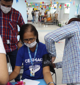Fisioterapia -Cesmac- entra- no- clima- de- São- João- com- quadrilha -dos- exercícios- e- alongamentos- (01_ (29)