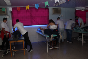 Fisioterapia -Cesmac- entra- no- clima- de- São- João- com- quadrilha -dos- exercícios- e- alongamentos- (01_ (29)
