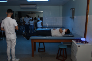 Fisioterapia -Cesmac- entra- no- clima- de- São- João- com- quadrilha -dos- exercícios- e- alongamentos- (01_ (29)