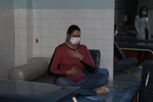 Fisioterapia -Cesmac- entra- no- clima- de- São- João- com- quadrilha -dos- exercícios- e- alongamentos- (01_ (29)