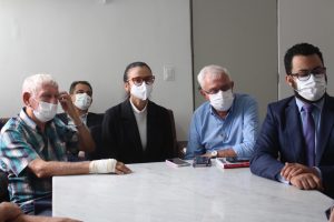 CAPA_Cesmac- e -OAB- AL- tratam- sobre -importantes- parcerias- em -reunião- na- Reitoria- da- IES- (13)