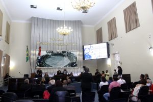 Cesmac- recebe- homenagem- da- ALE- com- Comenda- de- Mérito- Legislativo- Tavares- Bastos- (2)
