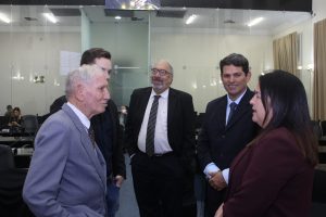 Cesmac- recebe- homenagem- da- ALE- com- Comenda- de- Mérito- Legislativo- Tavares- Bastos- (2)