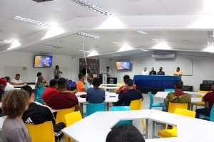 Curso- de- Formação- em -Árbitro- de- Futebol- é- realizado- no -Cesmac-(01)