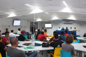 Curso- de- Formação- em -Árbitro- de- Futebol- é- realizado- no -Cesmac-(01)