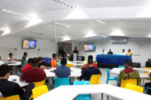 Curso- de- Formação- em -Árbitro- de- Futebol- é- realizado- no -Cesmac-(01)