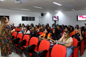 Curso de Pedagogia realiza palestra sobre “Avaliação Educacional e suas Implicações”