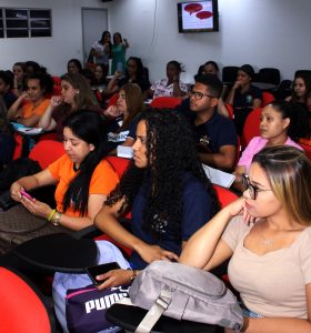 Curso- de -Pedagogia- realiza- palestra- sobre -Avaliação- Educacional- e- suas -Implicações-(20)