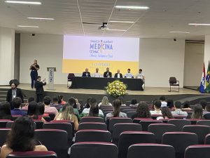 Congresso- de-Medicina -Cesmac- discute- Ciência-Cuidado- e -Ética-(46)