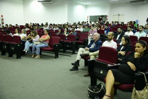Congresso- de-Medicina -Cesmac- discute- Ciência-Cuidado- e -Ética-(46)