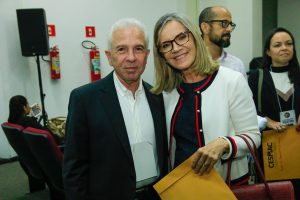 Congresso- de-Medicina -Cesmac- discute- Ciência-Cuidado- e -Ética-(46)
