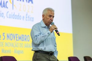 Congresso- de-Medicina -Cesmac- discute- Ciência-Cuidado- e -Ética-(46)