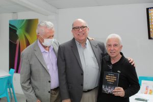 Lançamento- de- livros-marca -início -da- Semana- de -Extensão- 2022-(01)...