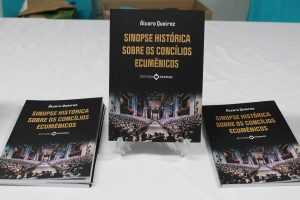 Lançamento- de- livros-marca -início -da- Semana- de -Extensão- 2022-(01)...