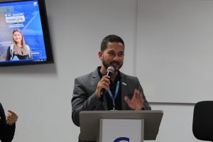 Lançamento- de- livros-marca -início -da- Semana- de -Extensão- 2022-(01)...