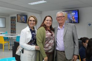 Lançamento- de- livros-marca -início -da- Semana- de -Extensão- 2022-(01)...