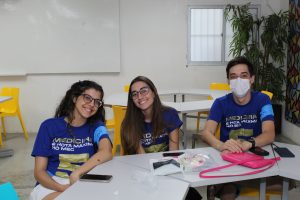 Entrega- de -Certificados- e- Troféus- marca- a -celebração- da -Nota- 05- obtida- pela- Medicina- Cesmac -na- avaliação- do- MEC- (77)