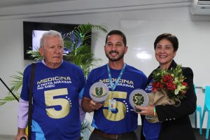 Entrega- de -Certificados- e- Troféus- marca- a -celebração- da -Nota- 05- obtida- pela- Medicina- Cesmac -na- avaliação- do- MEC- (77)