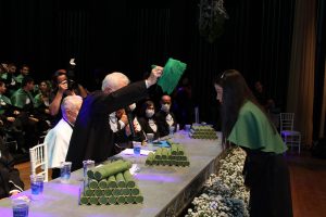 Mais- uma- turma- do- curso- de- Medicina- do- Cesmac- colou- grau- em- clima- de- muita- emoção- (01)...
