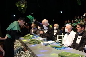Mais- uma- turma- do- curso- de- Medicina- do- Cesmac- colou- grau- em- clima- de- muita- emoção- (01)...