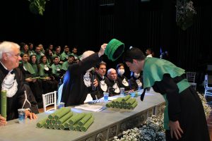 Mais- uma- turma- do- curso- de- Medicina- do- Cesmac- colou- grau- em- clima- de- muita- emoção- (01)...