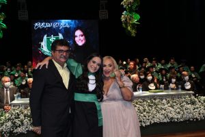Mais- uma- turma- do- curso- de- Medicina- do- Cesmac- colou- grau- em- clima- de- muita- emoção- (01)...