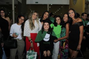 Mais- uma- turma- do- curso- de- Medicina- do- Cesmac- colou- grau- em- clima- de- muita- emoção- (01)...