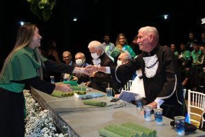 Mais- uma- turma- do- curso- de- Medicina- do- Cesmac- colou- grau- em- clima- de- muita- emoção- (01)...