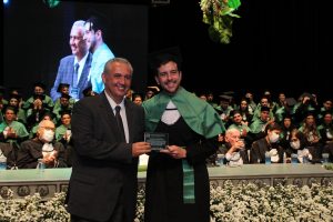 Mais- uma- turma- do- curso- de- Medicina- do- Cesmac- colou- grau- em- clima- de- muita- emoção- (01)...