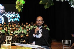 Mais- uma- turma- do- curso- de- Medicina- do- Cesmac- colou- grau- em- clima- de- muita- emoção- (01)...