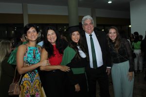Mais- uma- turma- do- curso- de- Medicina- do- Cesmac- colou- grau- em- clima- de- muita- emoção- (01)...